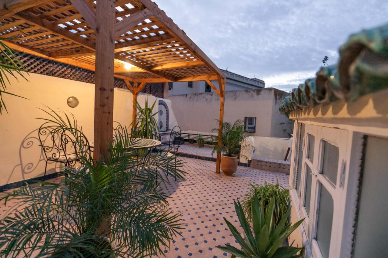 Riad Avec Terrasse Privee Et Piscine Partagee A 300M Фес Екстер'єр фото