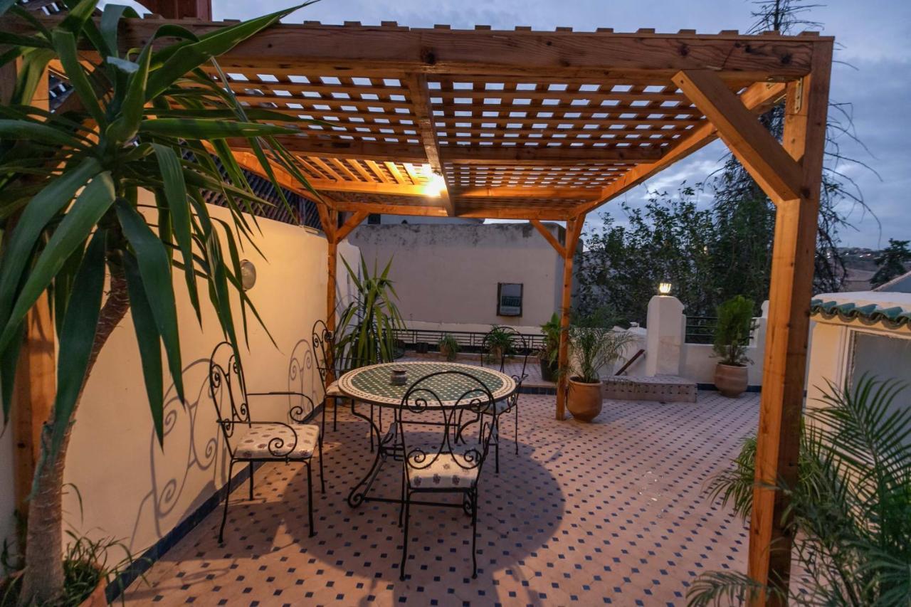 Riad Avec Terrasse Privee Et Piscine Partagee A 300M Фес Екстер'єр фото