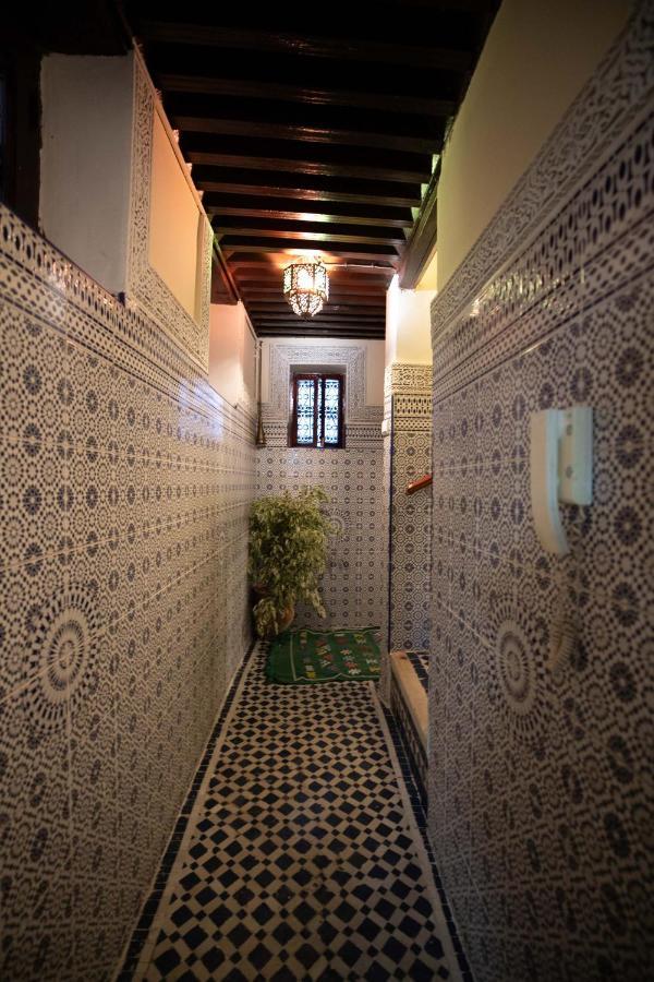 Riad Avec Terrasse Privee Et Piscine Partagee A 300M Фес Екстер'єр фото