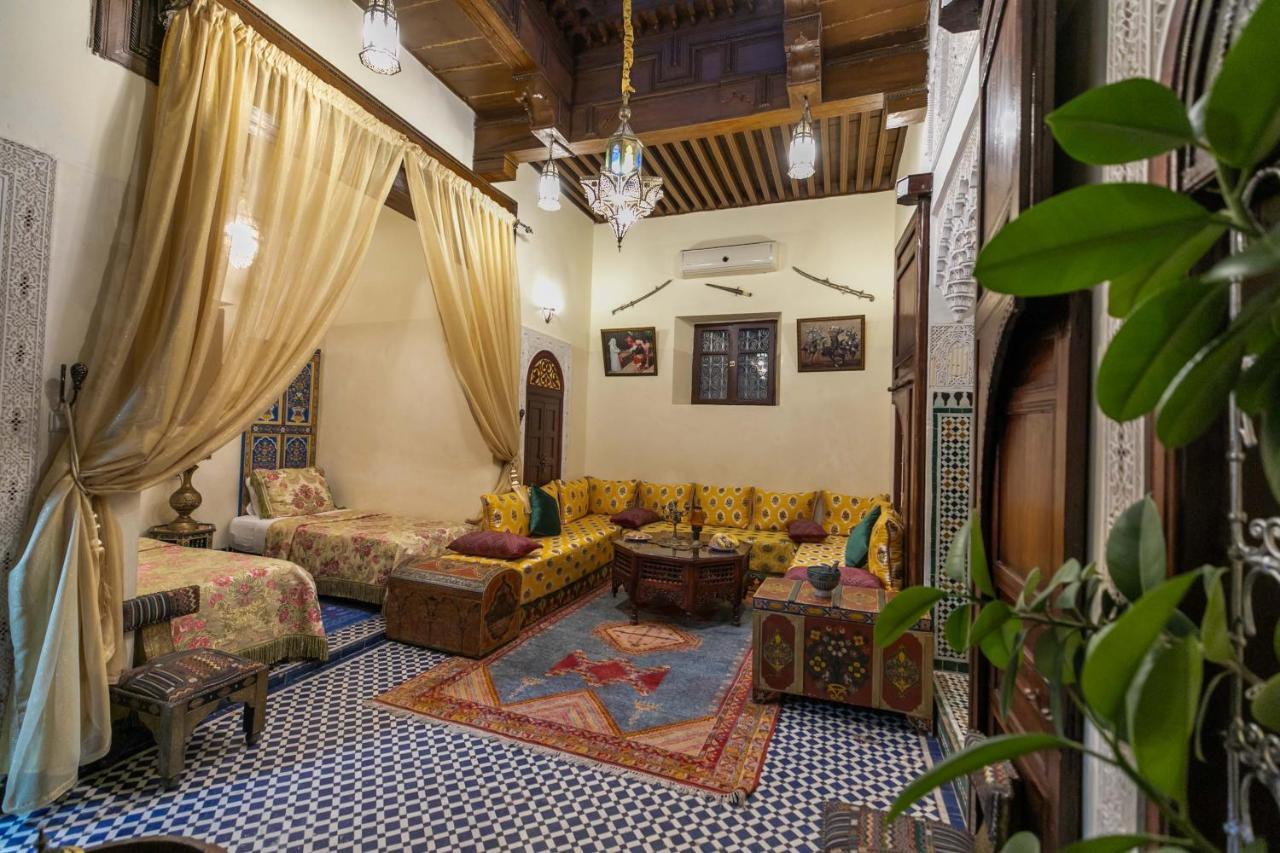 Riad Avec Terrasse Privee Et Piscine Partagee A 300M Фес Екстер'єр фото