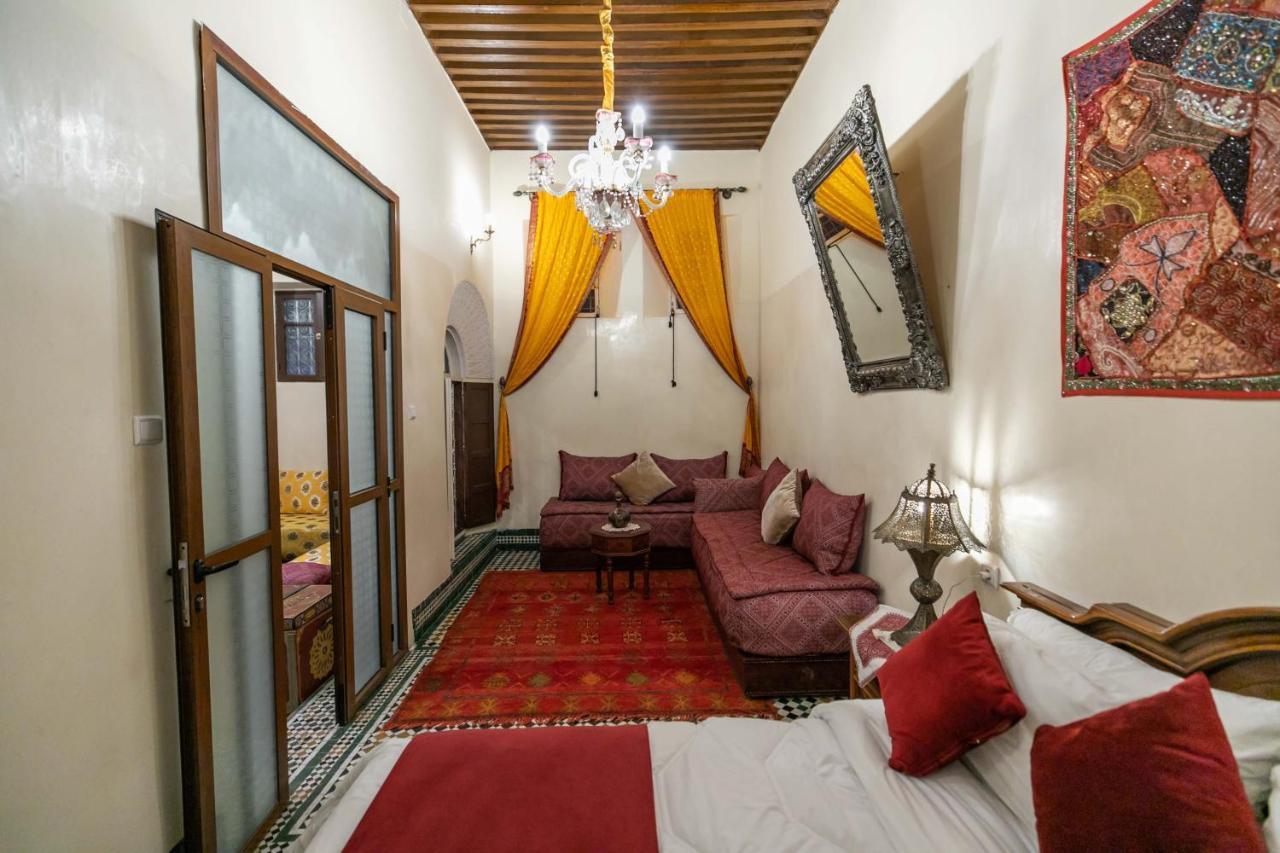 Riad Avec Terrasse Privee Et Piscine Partagee A 300M Фес Екстер'єр фото